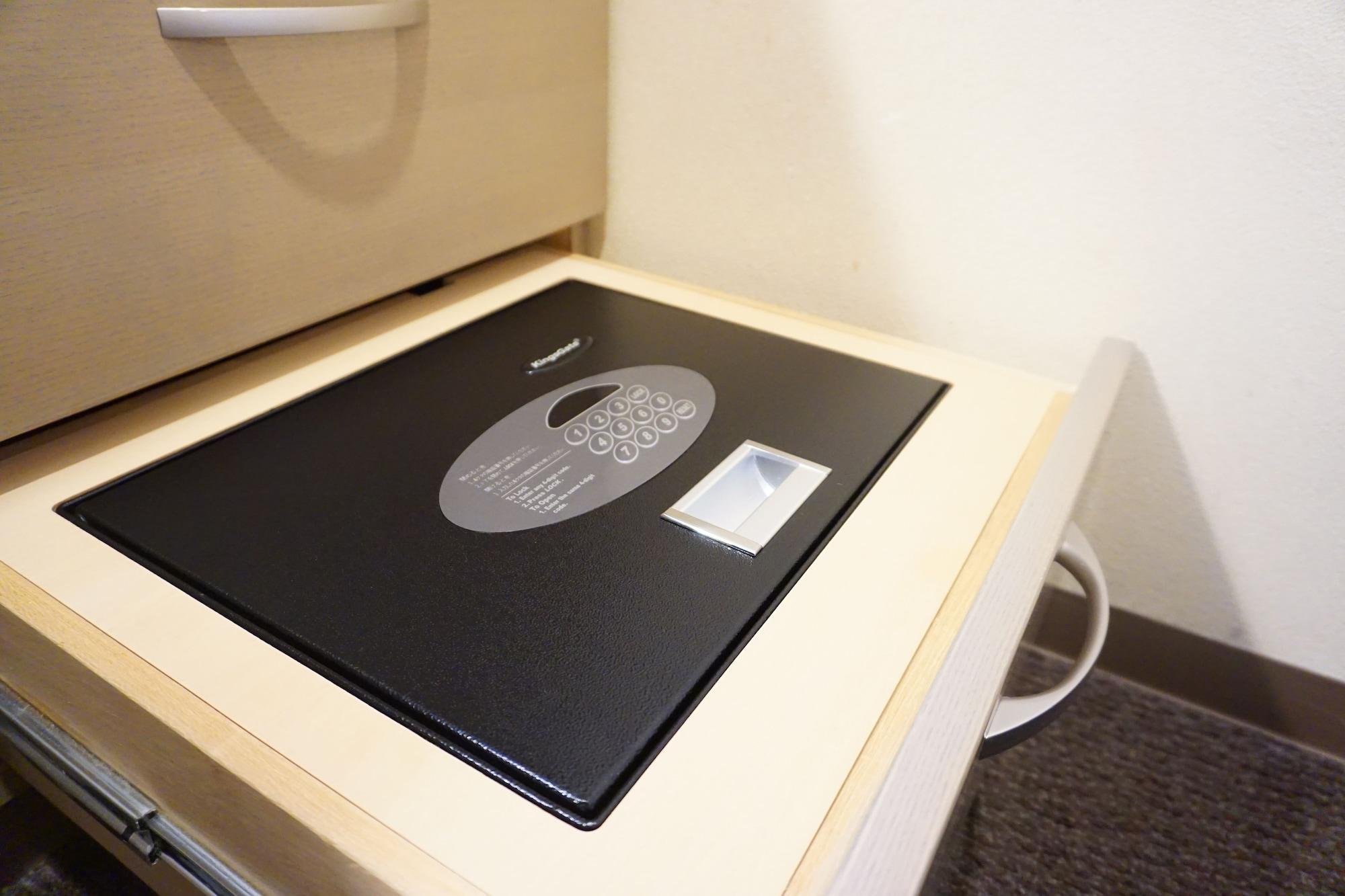 Hotel Nikko Fukuoka Fukuoka  Kültér fotó A fingerprint sensor on a safe