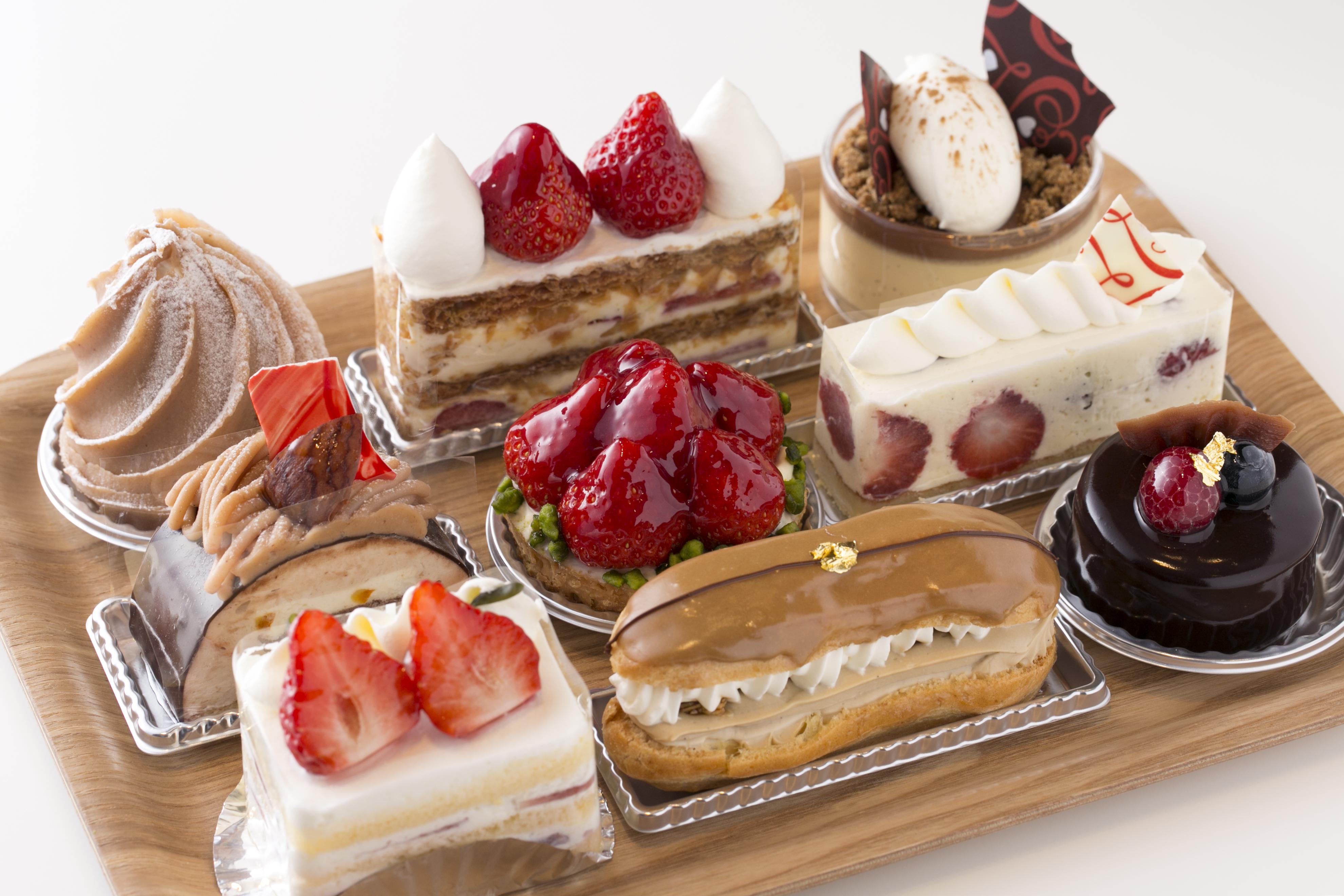 Hotel Nikko Fukuoka Fukuoka  Kültér fotó A selection of Western desserts