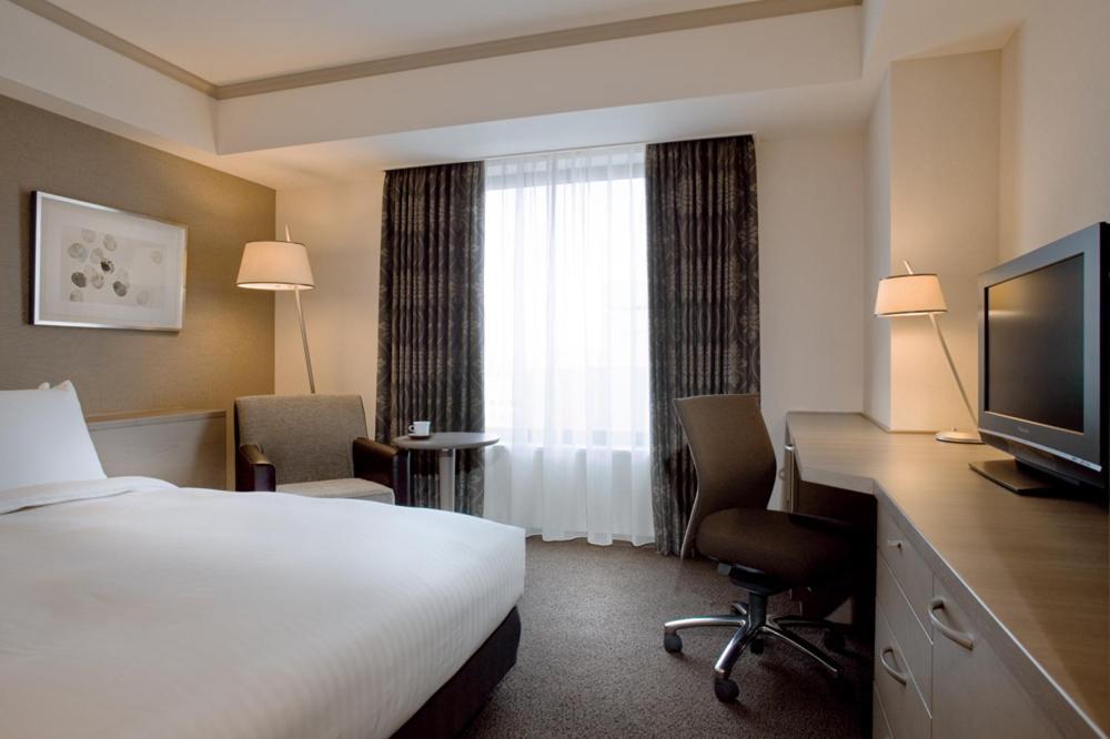 Hotel Nikko Fukuoka Fukuoka  Kültér fotó A room at the hotel